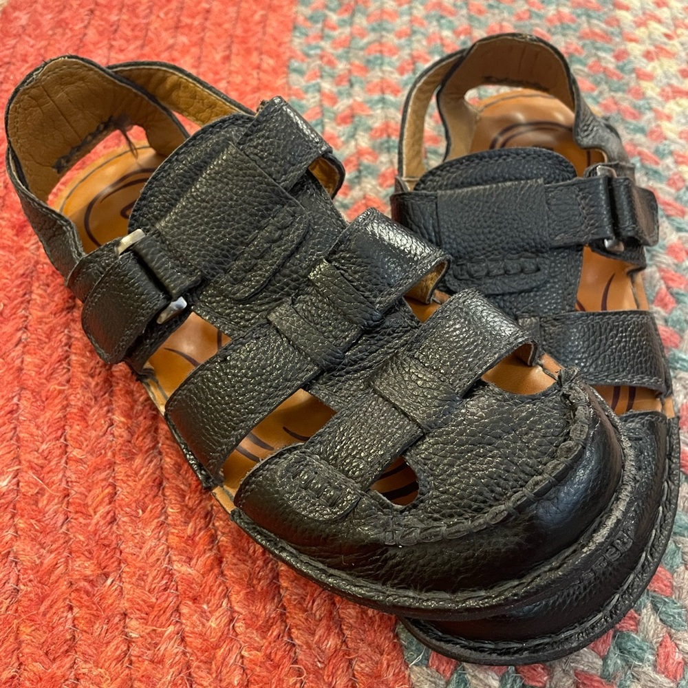 UPIShi Men's Black Closed Toe Summer Leather Flat Sandals Size 11
